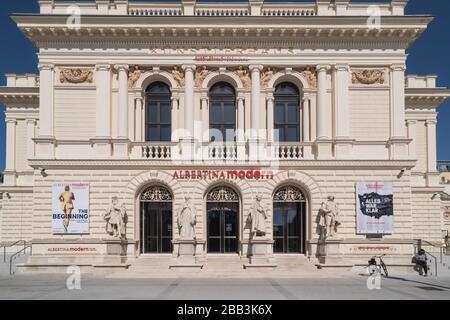 Wien, Künstlerhaus, Albertina moderno Foto Stock