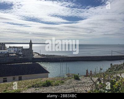 Porthleven, Cornwall, Regno Unito. 30th Mar 2020. Porthleven Cornovaglia a Lockdown, molto tranquillo e spettrale silenzio senza persone o fotografi 30-03-20 credito: kathleen bianco/Alamy Live News Foto Stock