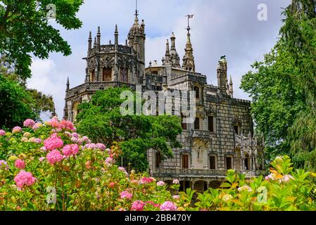 Quinta da Regaleira, un sito UNESCO a Sintra, Portogallo Foto Stock