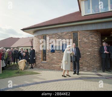 1992 la Regina inaugurale Wakefield Hospice West Yorkshire, Regno Unito Foto Stock