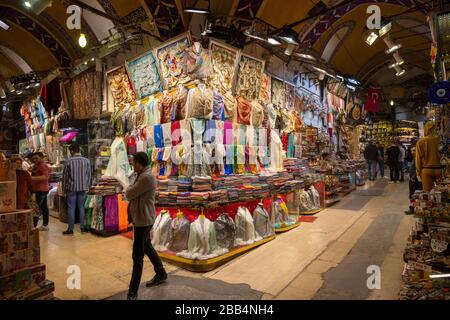 Türkei, Istanbul, Grosser Bazaar (türk. Kapali Carsi), das Einkaufparadies der Touristen. Foto Stock