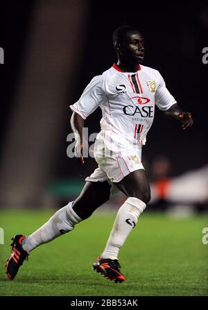 Kelvin Osei-Addo, MK Dons Foto Stock