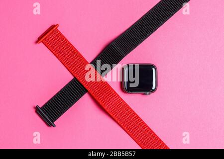 cinturino in nylon per un orologio elegante con colore nero velcro Foto Stock