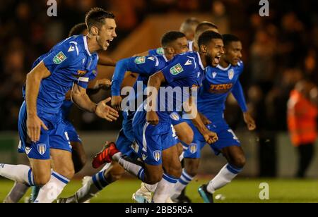 Colchester United festeggia vincendo la pena spara fuori Foto Stock