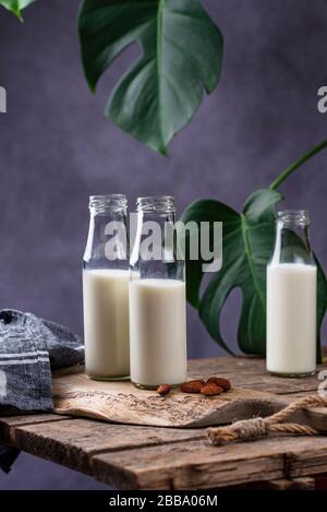 Latte di grano saraceno senza lattosio Foto Stock