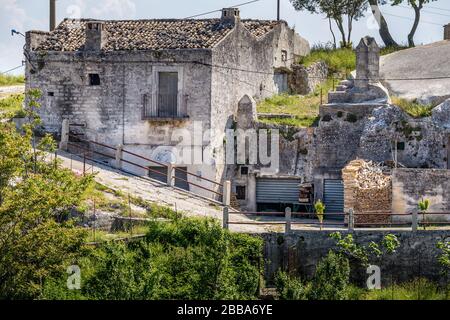 Vista panoramica di Monte Sant'Angelo, antico borgo della provincia di Foggia, Puglia Puglia (Italia). Foto Stock