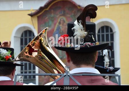 La tradizionale musica folk tedesca è dominata da strumenti in ottone come tromba, tuba e trombone. Foto Stock