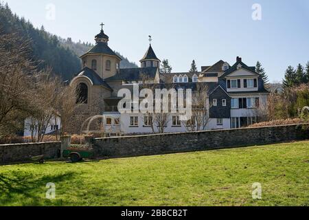 Mayen, Germania. 25th Mar, 2020. Monastero di Helgoland. L'ex convento francescano è ora utilizzato come residenza studentesca. (A dpa nuovo traffico e il trambusto in vecchie mura - monasteri sperimentare nuovi usi) credito: Thomas Frey/dpa/Alamy Live News Foto Stock