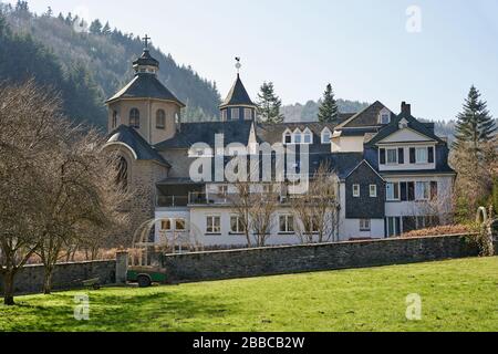 Mayen, Germania. 25th Mar, 2020. Monastero di Helgoland. L'ex convento francescano è ora utilizzato come residenza studentesca. (A dpa nuovo traffico e il trambusto in vecchie mura - monasteri sperimentare nuovi usi) credito: Thomas Frey/dpa/Alamy Live News Foto Stock