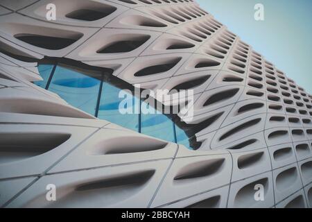 Vicino all'ampio edificio, LA Foto Stock