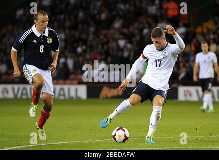 Ross Barkley in Inghilterra in azione Foto Stock