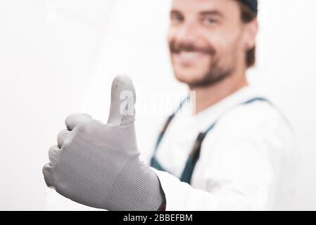 Il programma di installazione mostra 'pollici su' Foto Stock