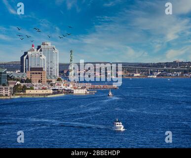 White Boat in partenza da Halifax Foto Stock