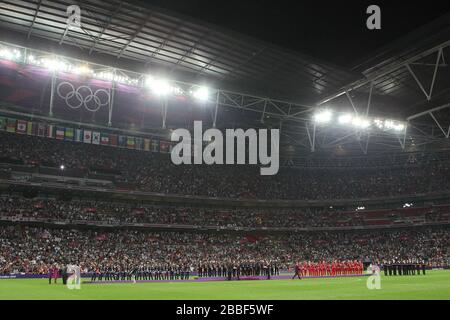 Panoramica generale della cerimonia di presentazione della medaglia durante la finale del torneo femminile di calcio delle Olimpiadi di Londra 2012 Foto Stock