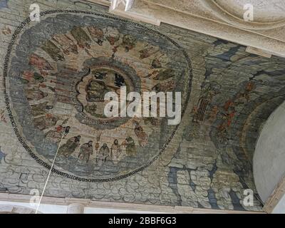 Dipinto a soffitto di Nicolaus Storant, Ostheim chiesa fortificata nella città di Ostheim di fronte al Rhön, quartiere di Rhön-Grafeld, bassa Franconia Foto Stock