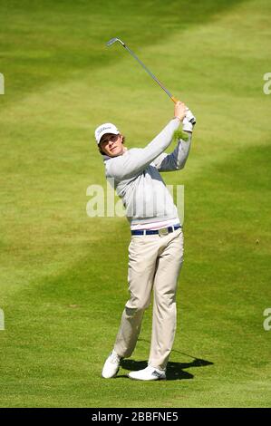 Peter Uihlein degli Stati Uniti in azione durante il primo giorno del campionato PGA BMW 2013, al Wentworth Golf Club. Foto Stock