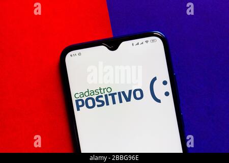 Brasile. 28th Mar, 2020. In questa immagine, il logo Cadastro positivo viene visualizzato su uno smartphone. Credit: Rafael Henrique/SOPA Images/ZUMA Wire/Alamy Live News Foto Stock