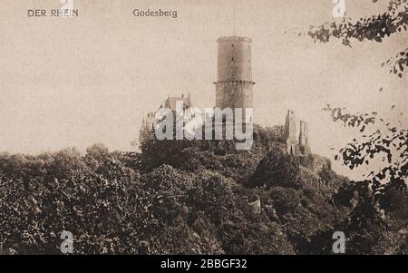 Cartolina dal 1919 che mostra il Godesburg, un castello a Bad Godesberg, una parte precedentemente indipendente di Bonn, Germania. Foto Stock