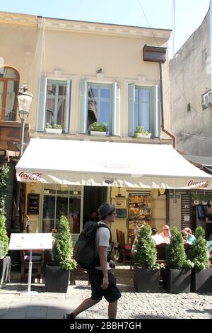 Ristorante Sidewalk su Lipscani St. Nel centro di Bucarest, Romania Foto Stock