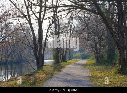 L'alzaia lungo il canale Delaware-Raritan a Princeton, New Jersey Foto Stock