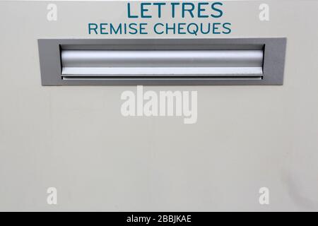 Boite aux lettres pour dépôt de chèques. Alta Savoia. Francia. Foto Stock