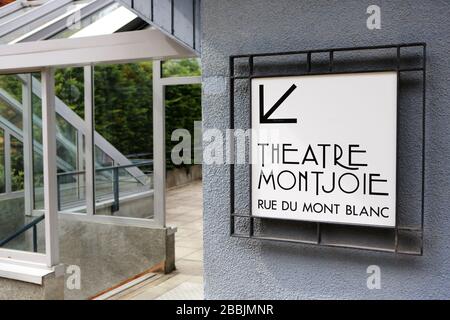 Panneau indiquant la Salle Montjoie du Théâtre Montjoie. Salle de Spectacle. Saint-Gervais-les-Bains. Alta Savoia. Francia. Foto Stock