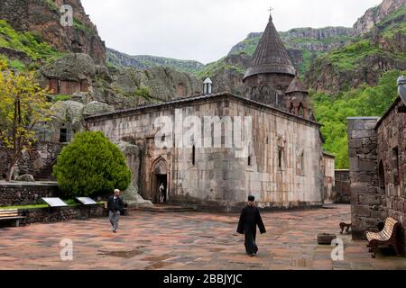 Monastero di Geghard, complesso della chiesa armena, provincia di Kotayk, Armenia, Caucaso, Asia Foto Stock