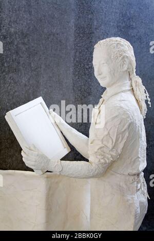 Papier mache statue,Makers' Workshop,Central Business District,Burnie City,Tasmania,Australia Foto Stock