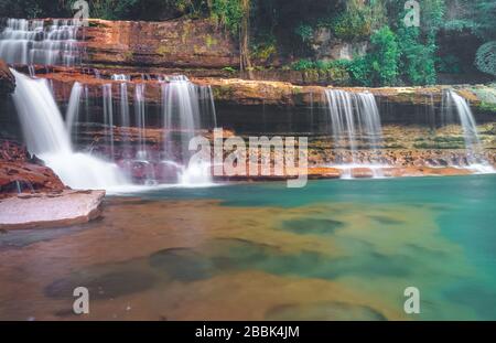 Incredibile e bella cascata in Meghalaya Nord-est India Foto Stock