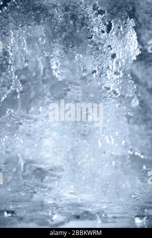 foglio ghiaccio delicato fragile irregolare freddo gelo neve fondo Foto Stock