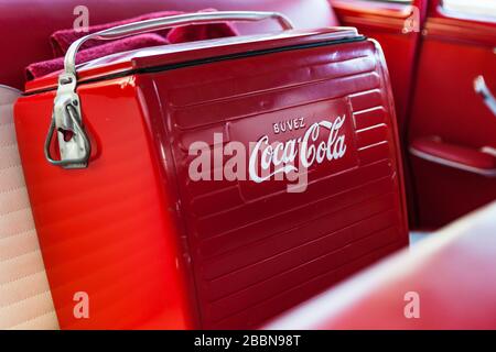 Vintage rosso più fresco Coca-Cola. Foto Stock