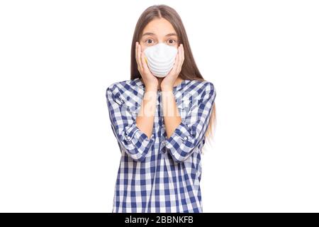 Ragazza teen in maschera protettiva Foto Stock