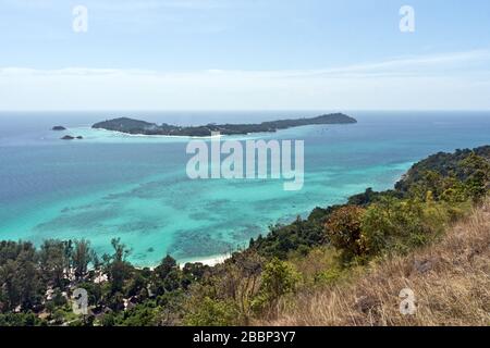 Vista panoramica dal Parco Nazionale Marino di Ko Adang Ko Tarutao, Provincia di Satun, Thailandia, Asia Foto Stock
