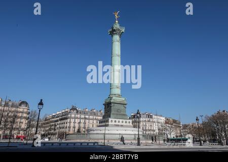 PARIGI, 15° GIORNO, LOCKDOWN PARIGINO Foto Stock