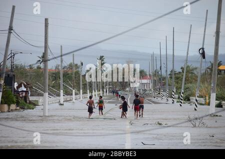 Postumi da tifone filippino Foto Stock