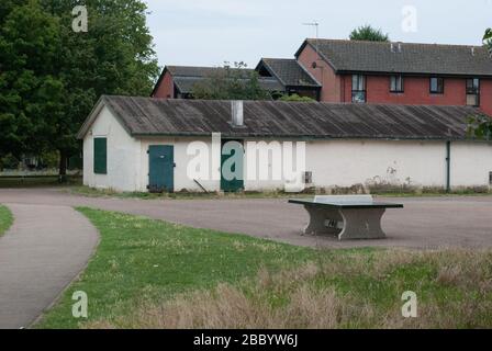 Southfield Park Pavilion Southfield Recreation Ground, East Acton, Londra, W3 Foto Stock