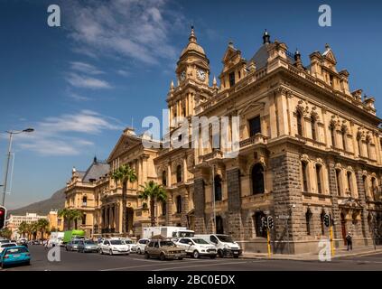 SAf1077 Sud Africa, Città del Capo, Municipio, traffico su Darling Street, all'incrocio di Corporation Street Foto Stock