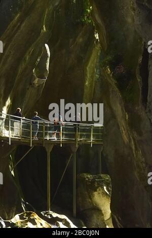 Spettacolare Gorges du Pont-du-Diable , un carsico situato lungo la Dranse de Morzine, Chablais massiccio in alta Savoia, Portes du soleil regione, Francia Foto Stock