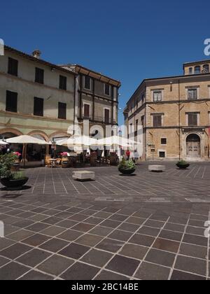 Piazza del comune, Piazza del Municipio, Montefalco, Umbria, Italia, Europa Foto Stock