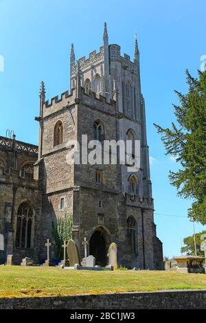 Le due torri della Chiesa di Santa Maria a Bruton, Somerset, Inghilterra, Regno Unito Foto Stock