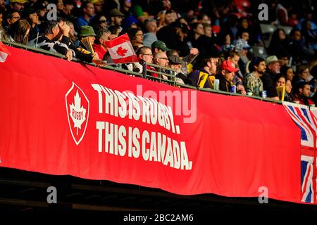 Vancouver, Canada. 8th marzo 2020. I fan canadesi si rallegrano mentre il Canada gioca in Australia (semifinale della Coppa) durante il giorno 2 - 2020 HSBC World Rugby Sevens Series Foto Stock