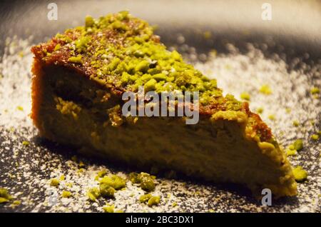 deliziosa torta al pistacchio fatta in casa Foto Stock