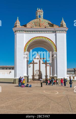 Basilica Nuestra Señora de Copacabana, Copacabana, Lago Titicaca, Ande Mountains, Dipartimento la Paz, Bolivia, America Latina Foto Stock