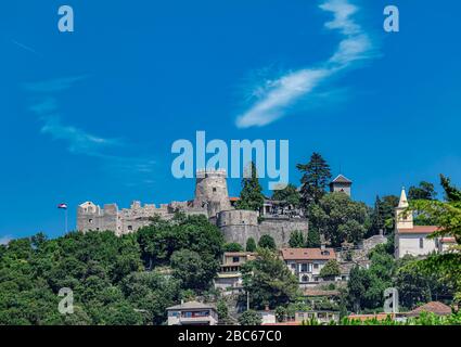 Trsat Castello, la Chiesa di Nostra Signora di Trsat e chiesa di St George, città di Rijeka, Croazia Foto Stock