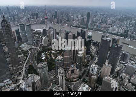 Shanghai, Cina - 03 giu 2018: Vista aerea del paesaggio urbano di Shanghai, Pudong Foto Stock