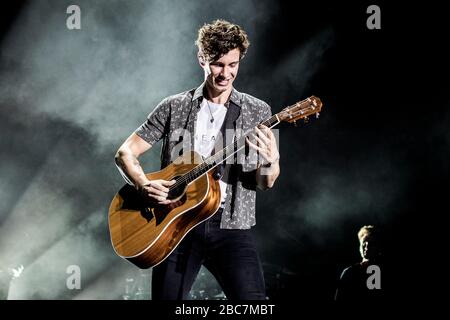 Skanderborg, Danimarca. 09th, agosto 2018. La cantante e cantautrice canadese Shawn Mendes si esibisce in un concerto dal vivo durante il festival musicale danese SmukFest 2018. (Photo credit: Gonzales Photo - Lasse Lagoni). Foto Stock