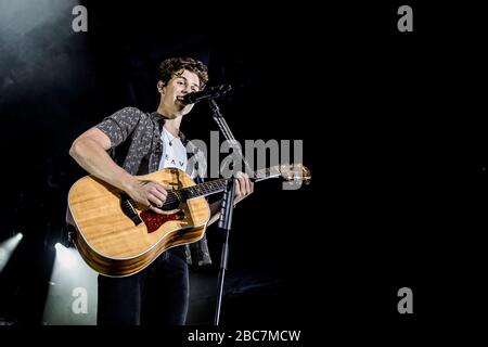 Skanderborg, Danimarca. 09th, agosto 2018. La cantante e cantautrice canadese Shawn Mendes si esibisce in un concerto dal vivo durante il festival musicale danese SmukFest 2018. (Photo credit: Gonzales Photo - Lasse Lagoni). Foto Stock