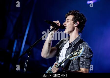 Skanderborg, Danimarca. 09th, agosto 2018. La cantante e cantautrice canadese Shawn Mendes si esibisce in un concerto dal vivo durante il festival musicale danese SmukFest 2018. (Photo credit: Gonzales Photo - Lasse Lagoni). Foto Stock