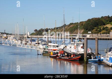 Barche sul fiume Suir, Waterford Harbour. Foto Stock