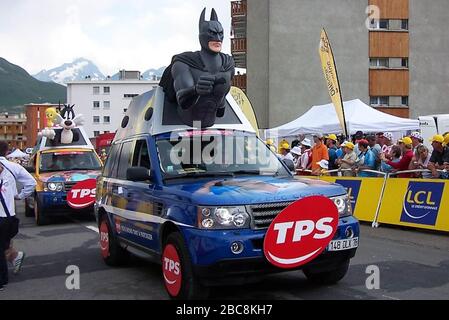 Caravanne Publicitaire durante il Tour de France 2006, pista ciclabile 15 gara,Gap - l'Alpe-d'Huez il 18 giugno 2006 in 'Alpe-d'Huez, Francia - Foto Laurent Lairys /DPPI Foto Stock